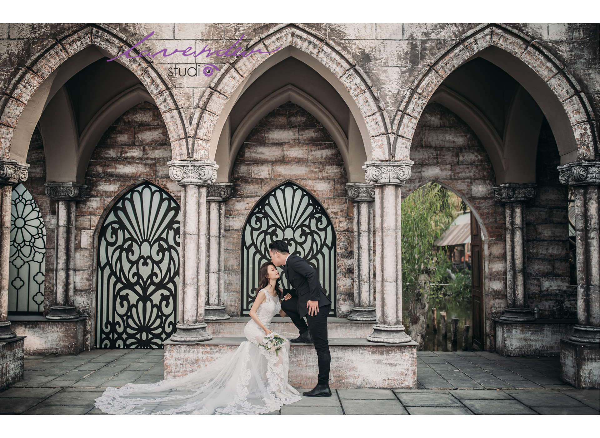 Giá gói chụp ảnh cưới để cổng ở Đà lạt tại Lavender studio bao nhiêu